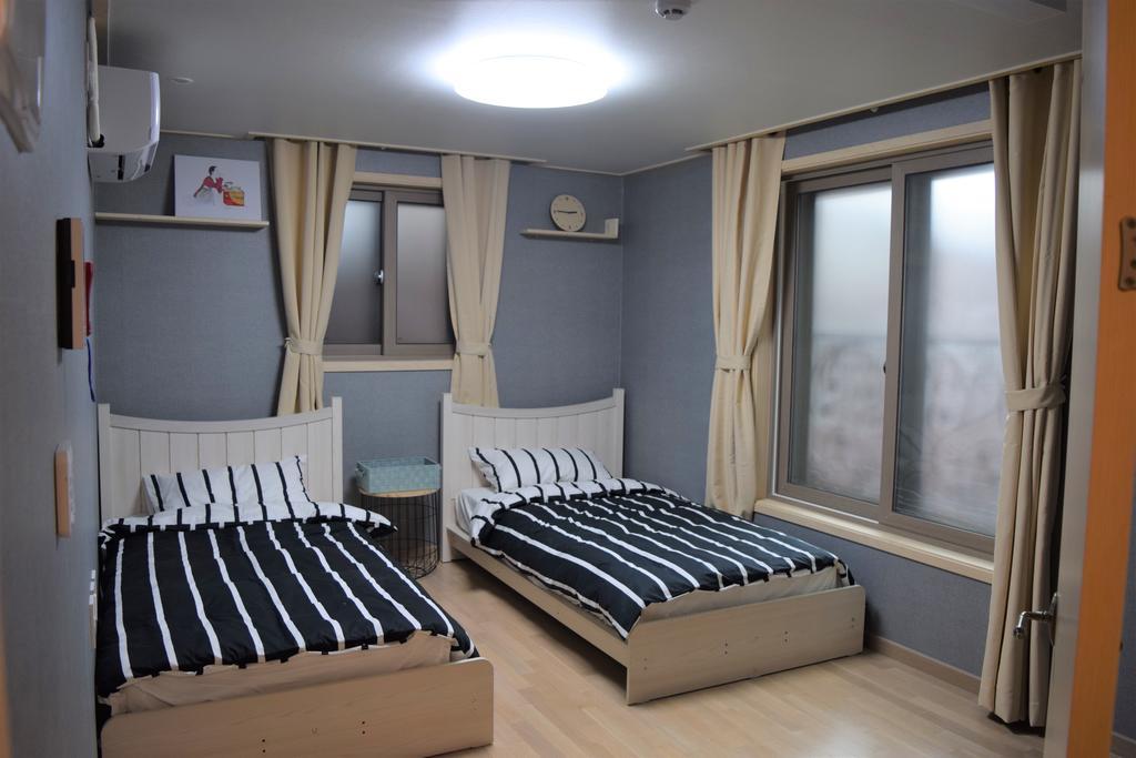 Red Stone Guesthouse Сеул Екстериор снимка